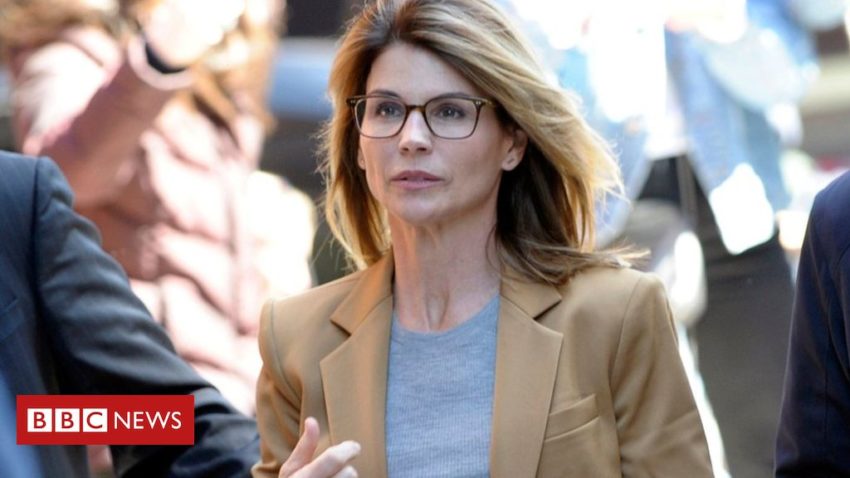 Lori Loughlin: US actress to plead guilty at school dishonest rip-off