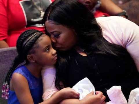 George Floyd’s 6-one year-aged daughter was as soon as merely offered a corpulent-trudge scholarship to Texas Southern College