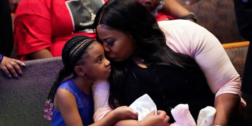 George Floyd’s 6-one year-aged daughter was as soon as merely offered a corpulent-trudge scholarship to Texas Southern College