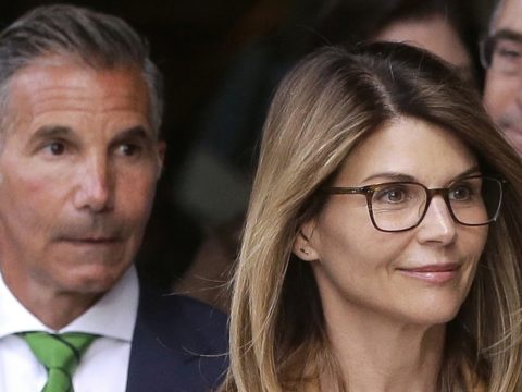 Lori Loughlin, Mossimo Giannulli To Plead Guilty In College Admissions Scandal