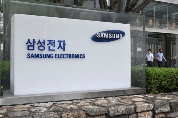 Samsung’s 2d-quarter revenue grew 23% year-over-year, thanks to strong chip set up a question to