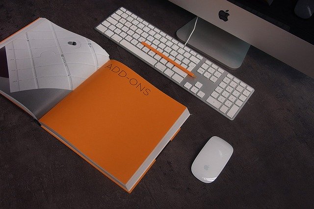 Pc Computer Mac Screen  - marvorel / Pixabay