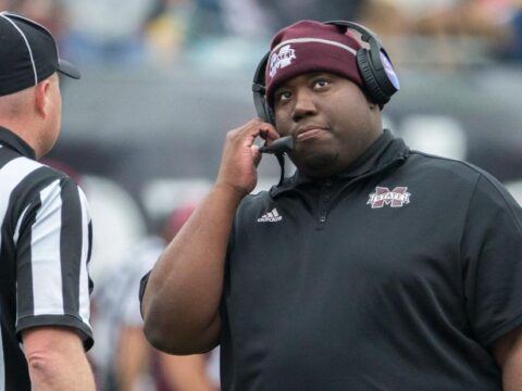 College football coach dies at 31 after having a heart attack at crew exercise