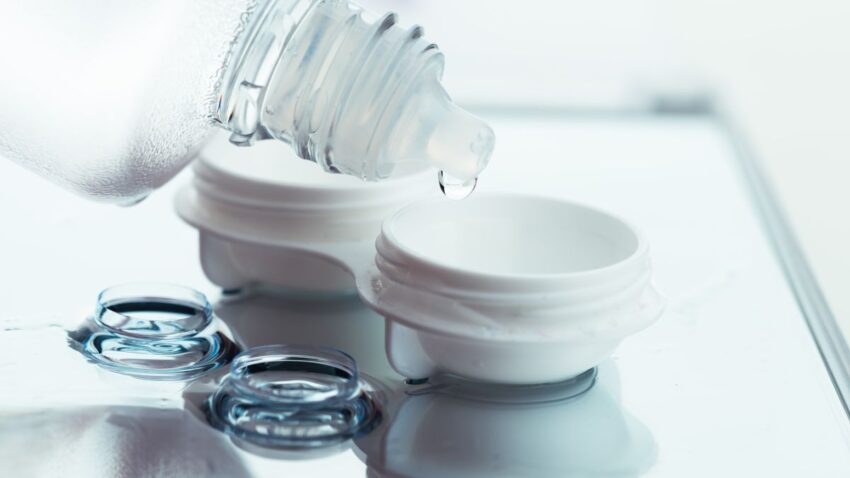 Easy recommendations to Put on Contact Lenses Safely, If You’re Going to Put on Them Anyway