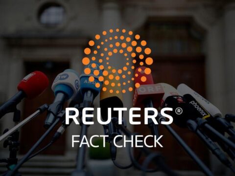 Truth take a look at: Kamala Harris did no longer divulge she listened to Snoop Dogg and Tupac whereas smoking marijuana at school