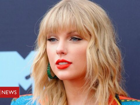 Taylor Swift’s cash gift helps pupil soak up stage