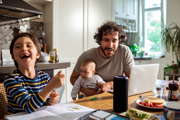 Enlighten assistants don’t work for children: The announce with speech recognition within the faculty room